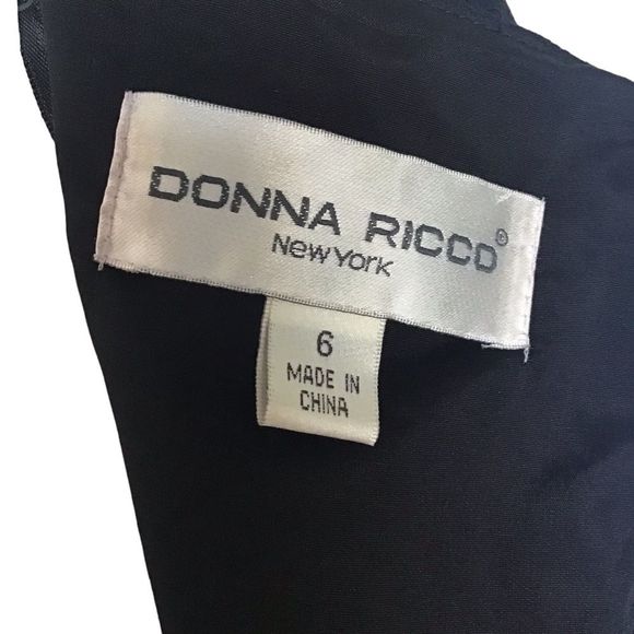 DONNA RICCO Dress 3/4 Sleeve Deep V Ruched Front Zip Up In Back Lined Size 6 NWT - Picture 6 of 7